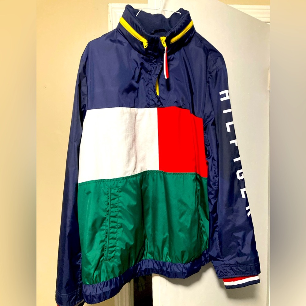 Tommy Hilfiger Windbreaker NWOT size L
